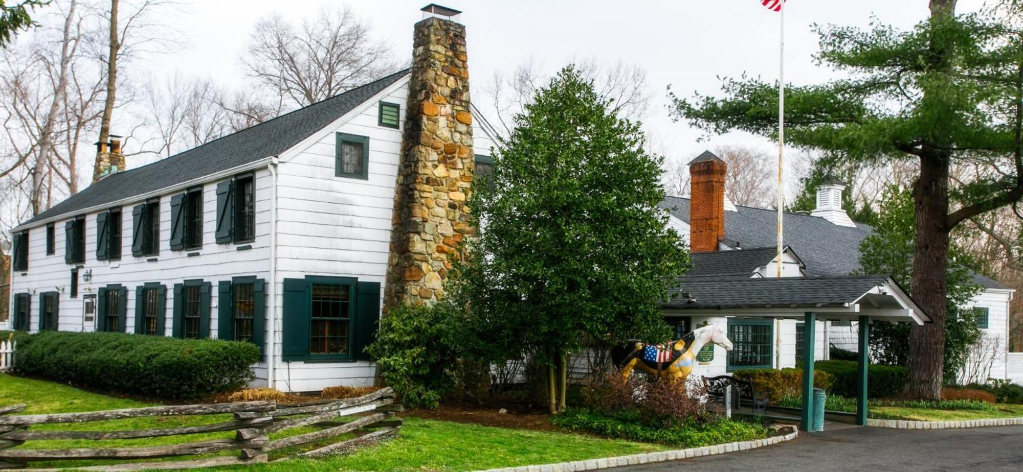 The Olde Mill Inn Basking Ridge Εξωτερικό φωτογραφία